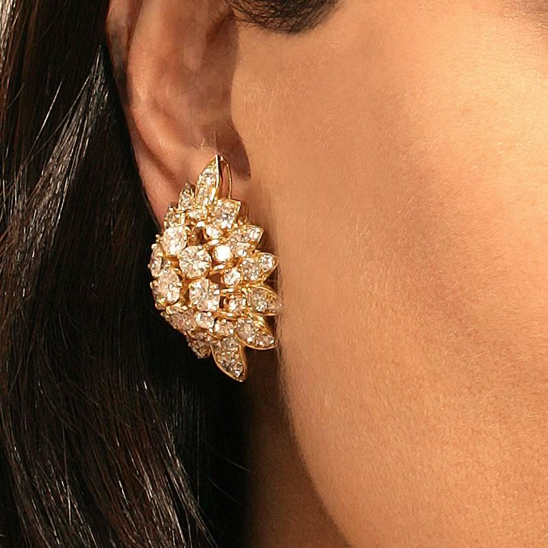 Van Cleef & Arpels 1960s Diamond and Gold Earrings 2