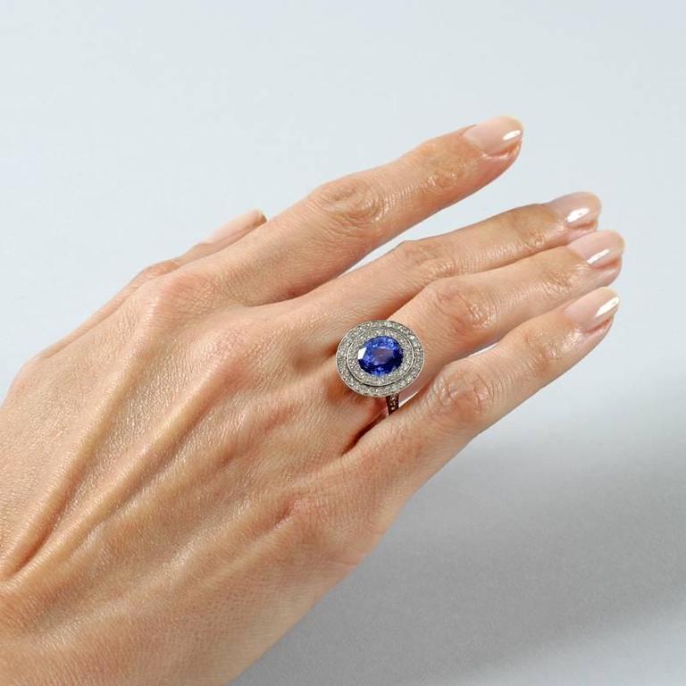 Blue Sapphire Diamond and Platinum Cluster Ring For Sale at 1stdibs