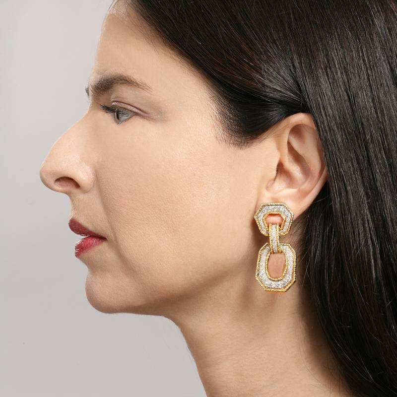 Van Cleef & Arpels 1960's Diamond Gold 'Door Knocker' Earrings 2