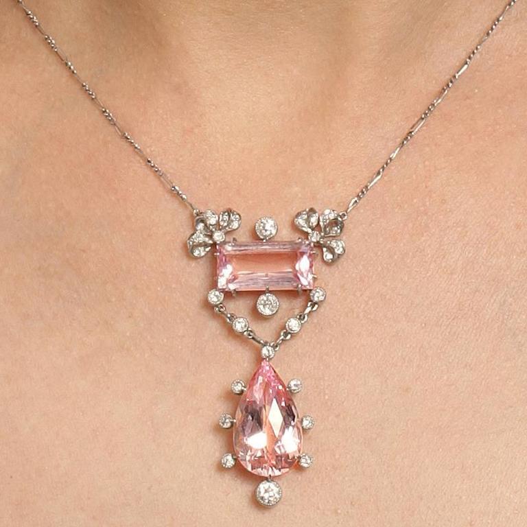 Edwardian Morganite, Diamond and Platinum Lavaliere Necklace In Excellent Condition In New York, NY
