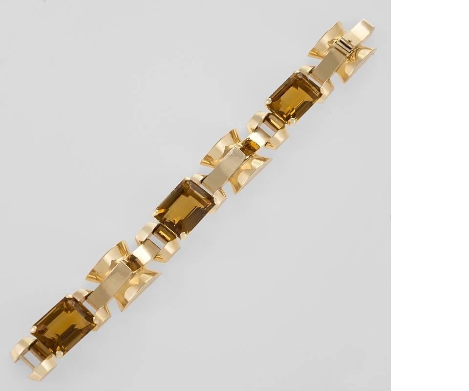 Tiffany & Co. 1940's Retro Citrine and Gold Link Bracelet In Excellent Condition In New York, NY