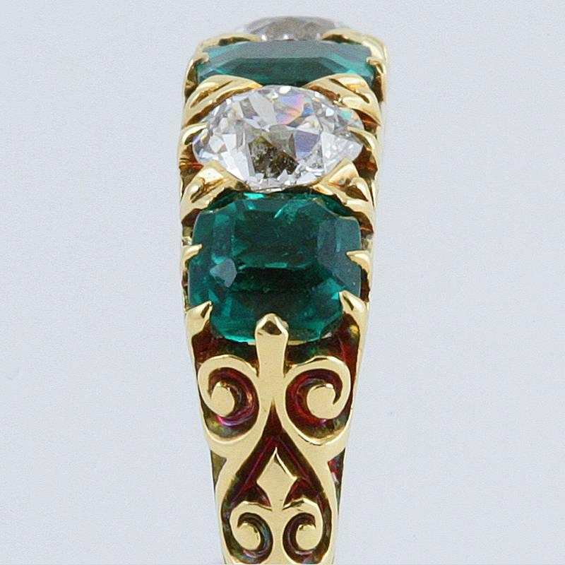 T. B. Starr Antique emerald Diamond gold 5-stone ring In Excellent Condition In New York, NY
