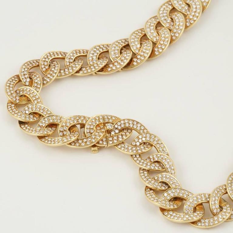 Van Cleef & Arpels Gold and Diamond Twisted Curb Link Necklace  2