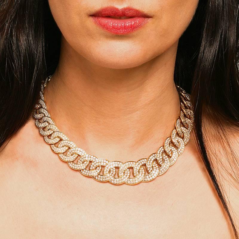 Women's Van Cleef & Arpels Gold and Diamond Twisted Curb Link Necklace 