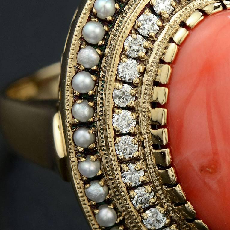 Coral Pearl Diamond 14 Karat Gold Cocktail Ring In Excellent Condition In Bangkok, TH