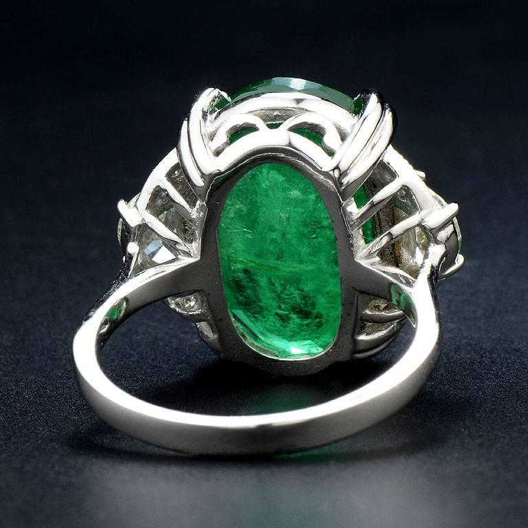 Oval Cut Zambian Emerald Diamond 18 Karat White Gold Cocktail Ring
