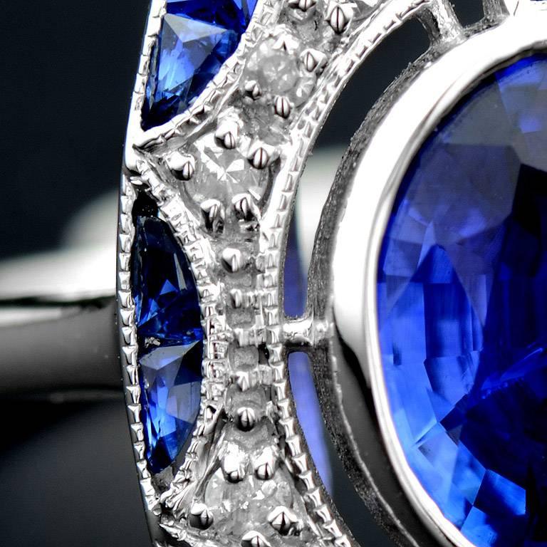 Women's Art Deco Ceylon Sapphire Diamond Cocktail Ring