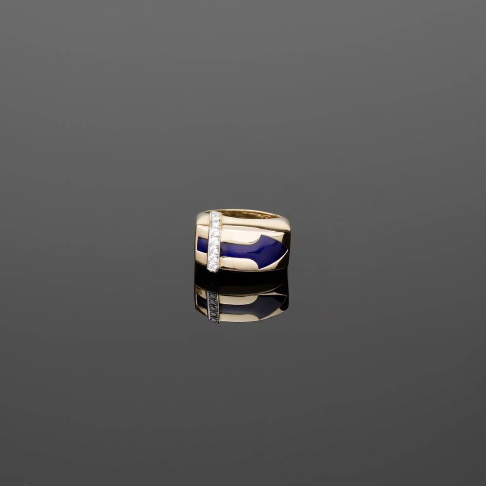 18K Gold hand made diamond ring with navy enamel crafting. The spear figure represents achieving a goal.