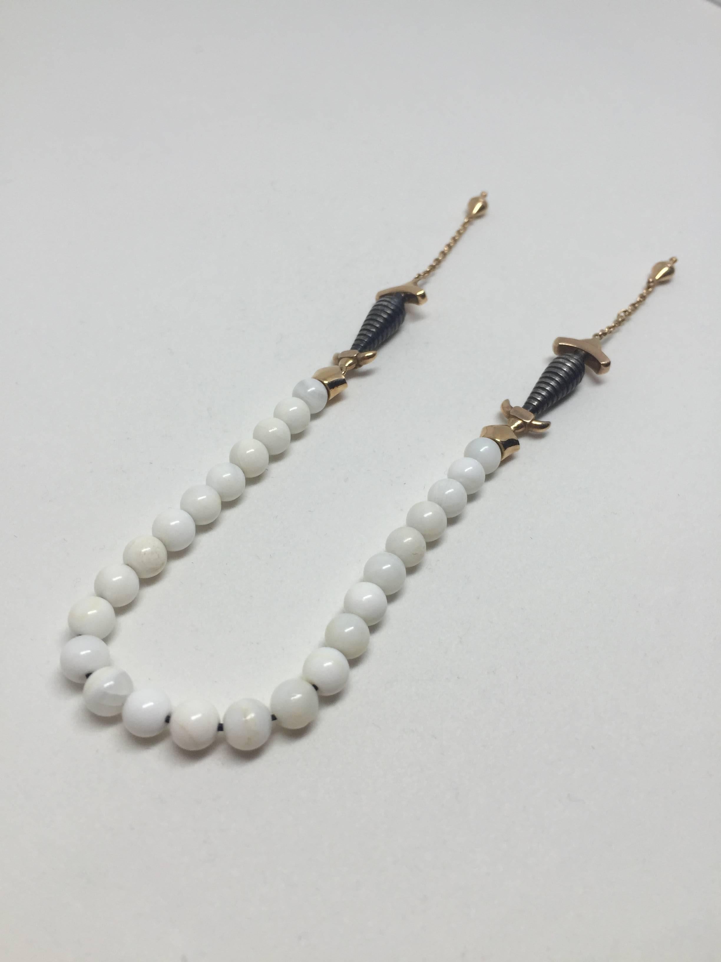 White Sea Shell Rosary with Gold and Silver Details In Excellent Condition For Sale In Istanbul, TR