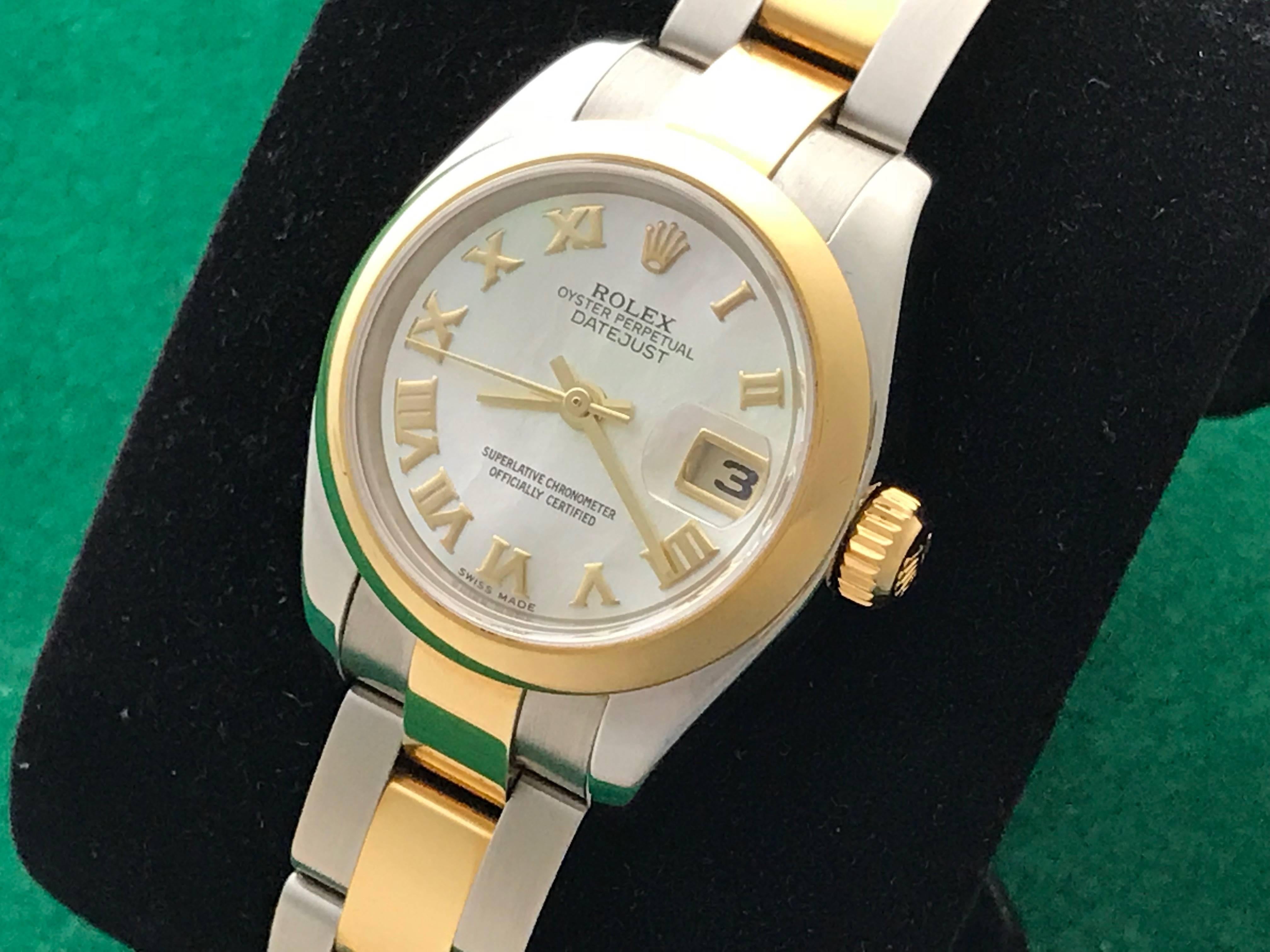 Rolex Ladies Yellow Gold Stainless Steel Datejust Automatic Wristwatch  In Excellent Condition For Sale In Dallas, TX