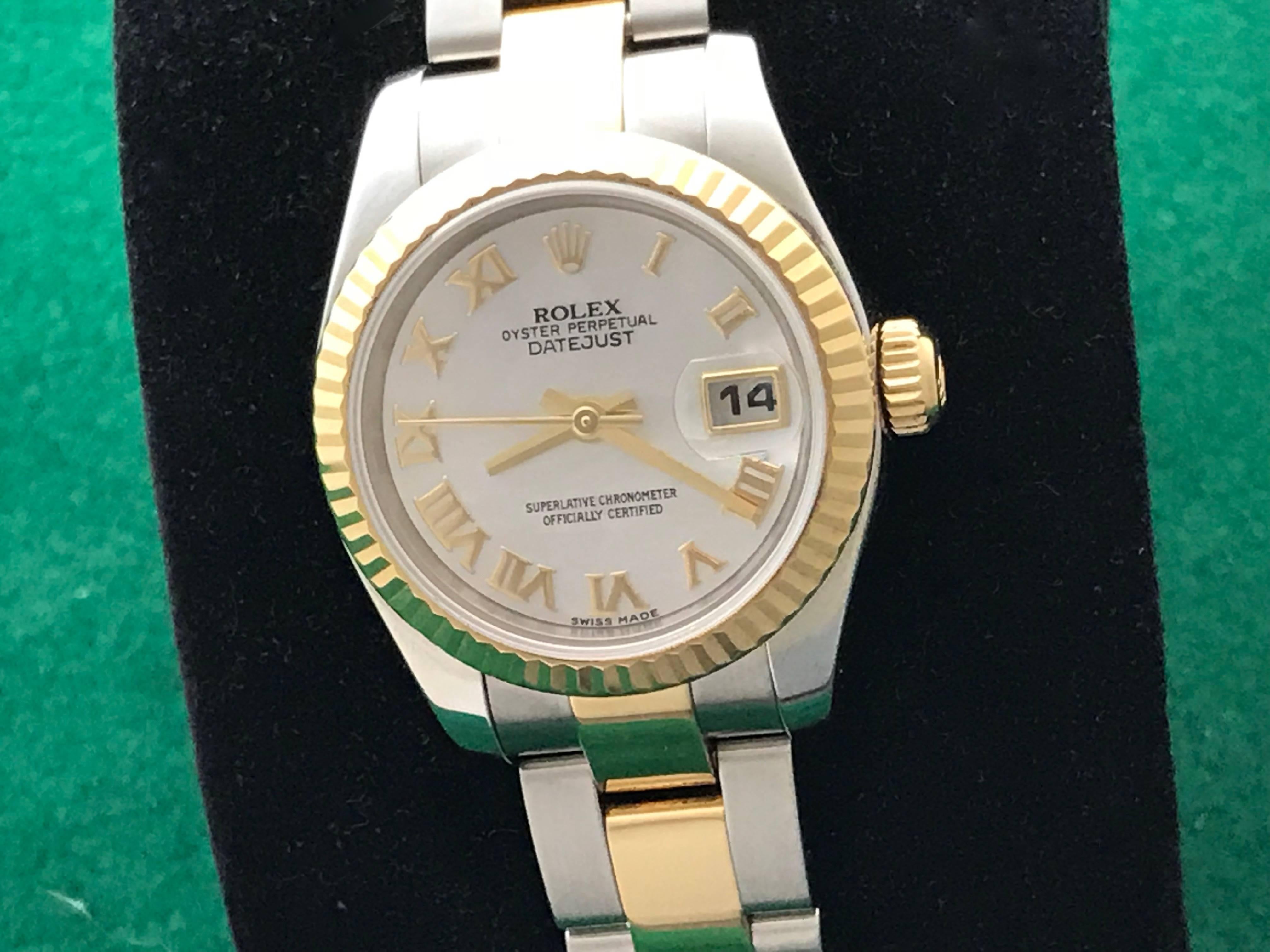 Manufacturer: Rolex
Model Name: Datejust
Model Num: 179173
Condition: Pre Owned
Watch Category: Contemporary
Gender: Ladies
Movement Comment: Oyster Perpetual
Movement: Automatic Winding
Dial: Rolex Mother of Pearl Dial with Roman numerals
Case: