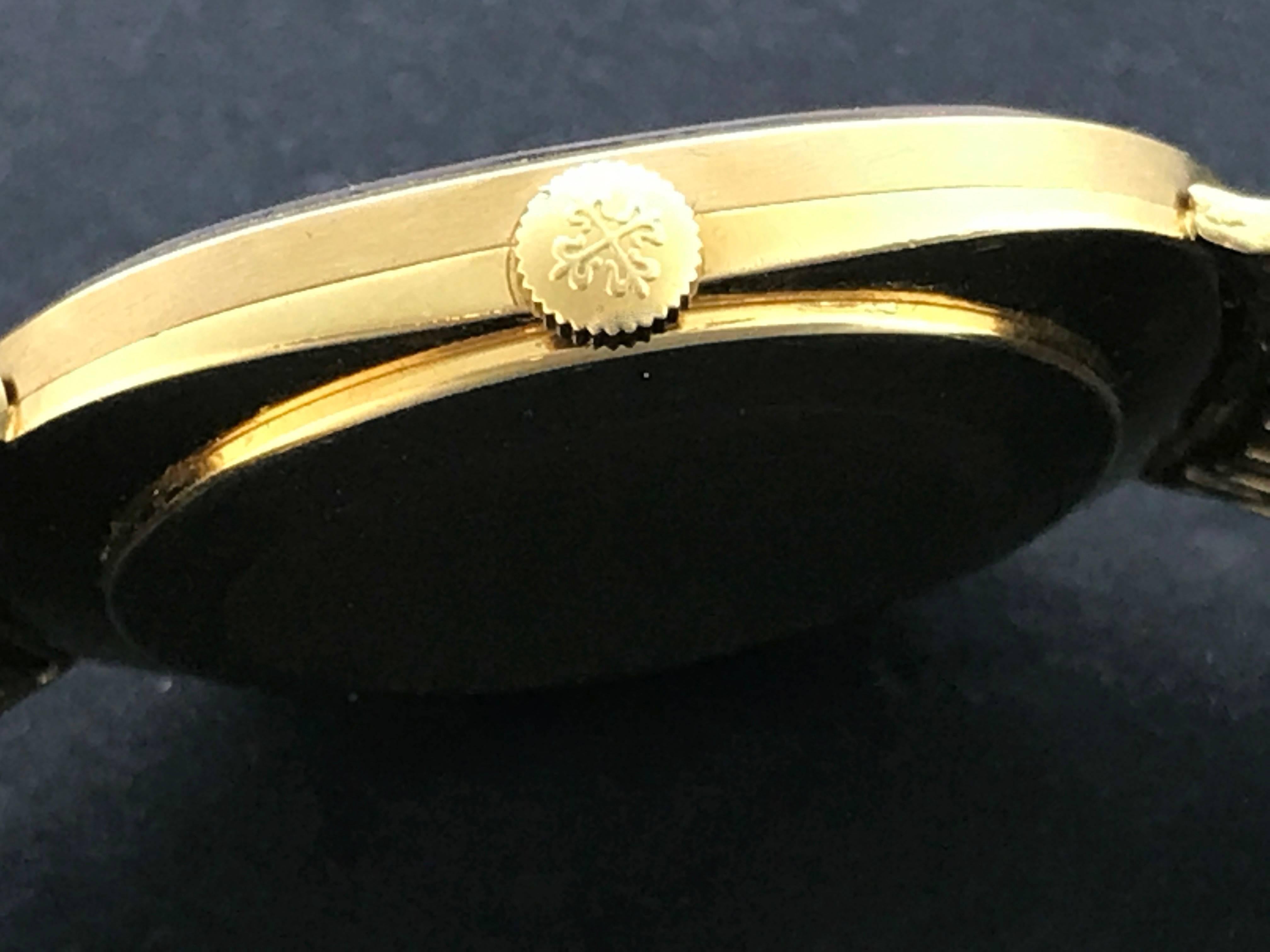 Men's Patek Philippe Yellow Gold Blue Dial Ellipse Manual Wind Wristwatch For Sale