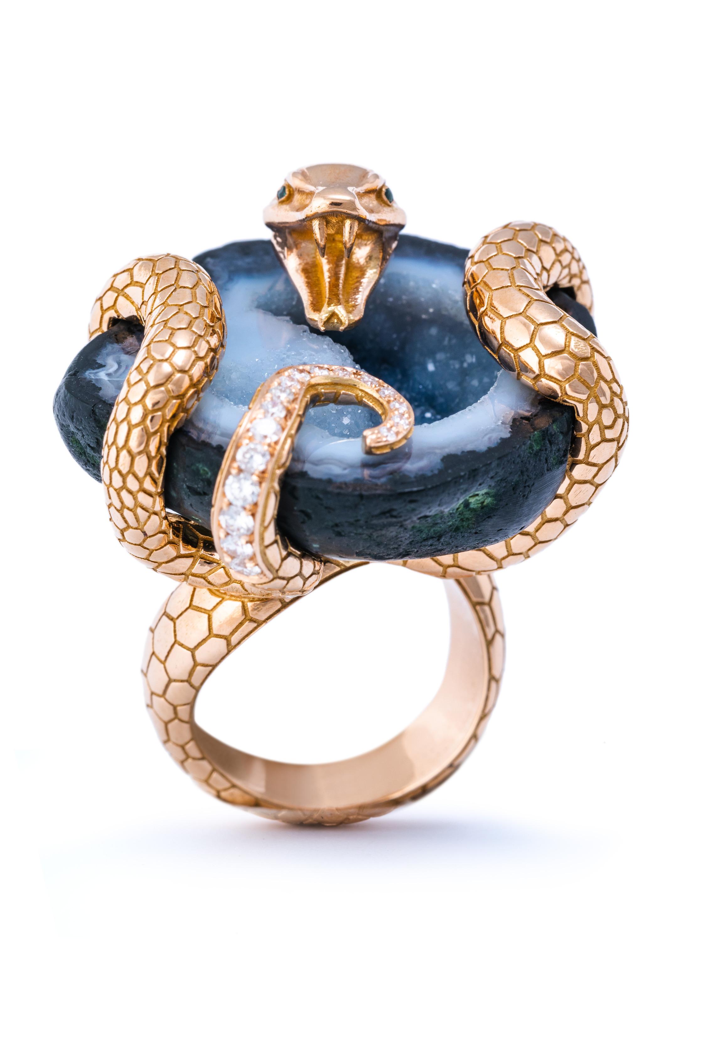 Cocktail Karolin White Diamond Pave Agate Odessa Snake Geode Rose Gold Ring im Angebot 2