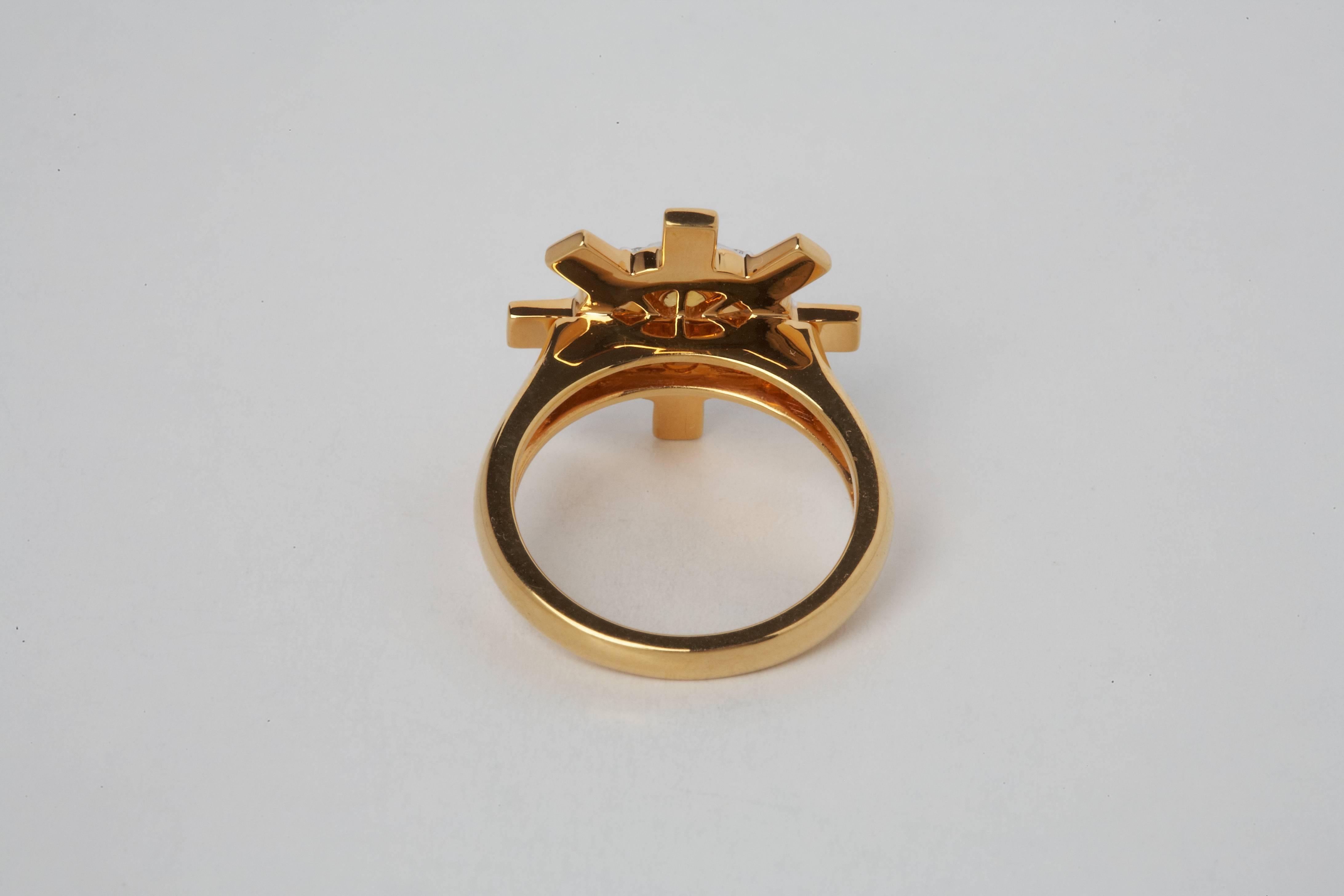 Women's Sun Ray 18 Karat Gold, Diamonds and Yellow Sapphire Engagement Ring For Sale