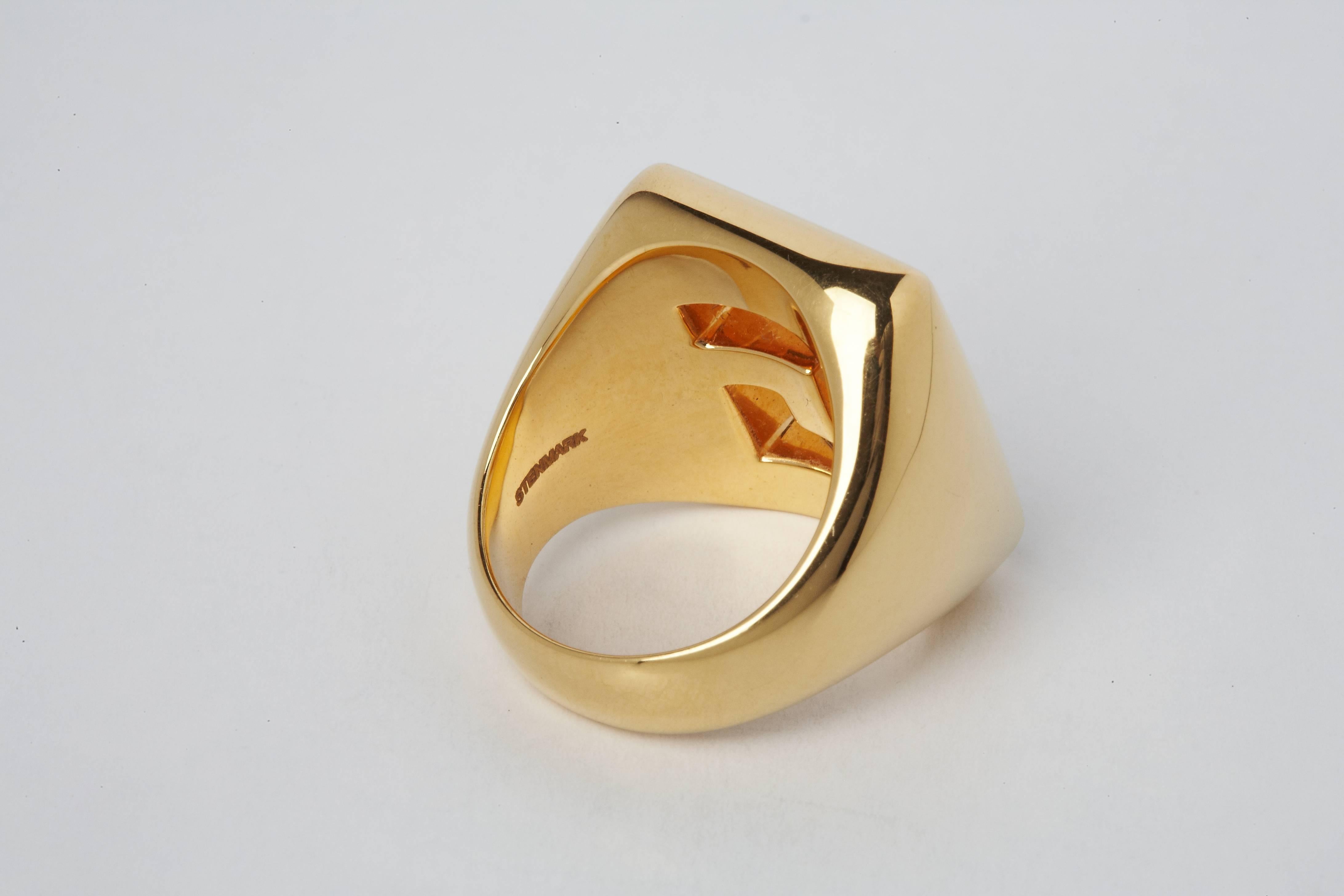 Contemporary Greek Key 18 Karat Gold Cocktail Ring For Sale