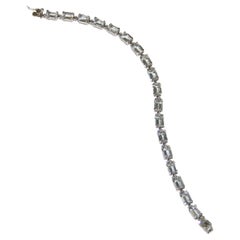 Aquamarin-Tennisarmband aus 18 Karat Weißgold