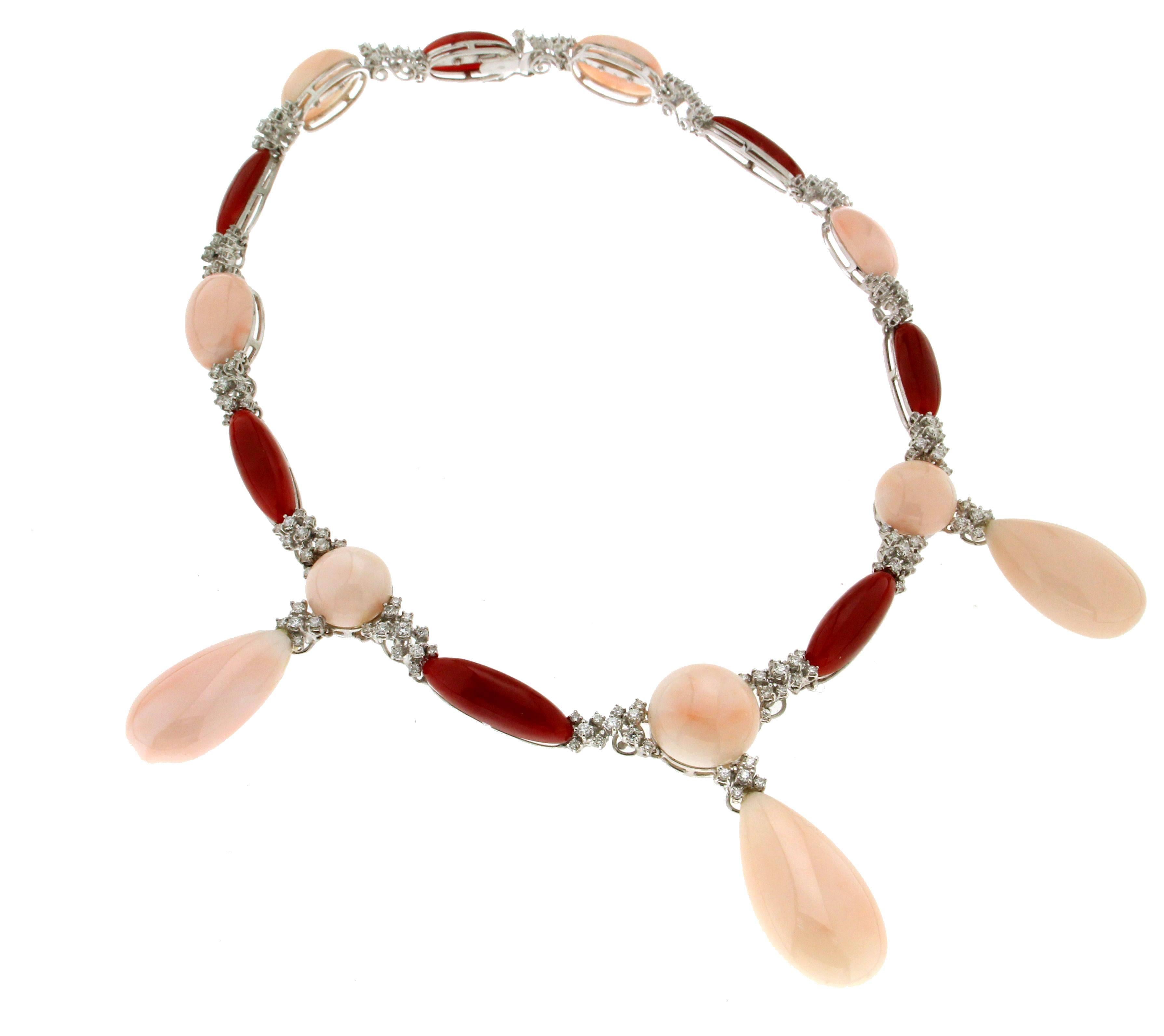 Women's or Men's Coral 18 Carat White Gold Diamonds Choker Necklace