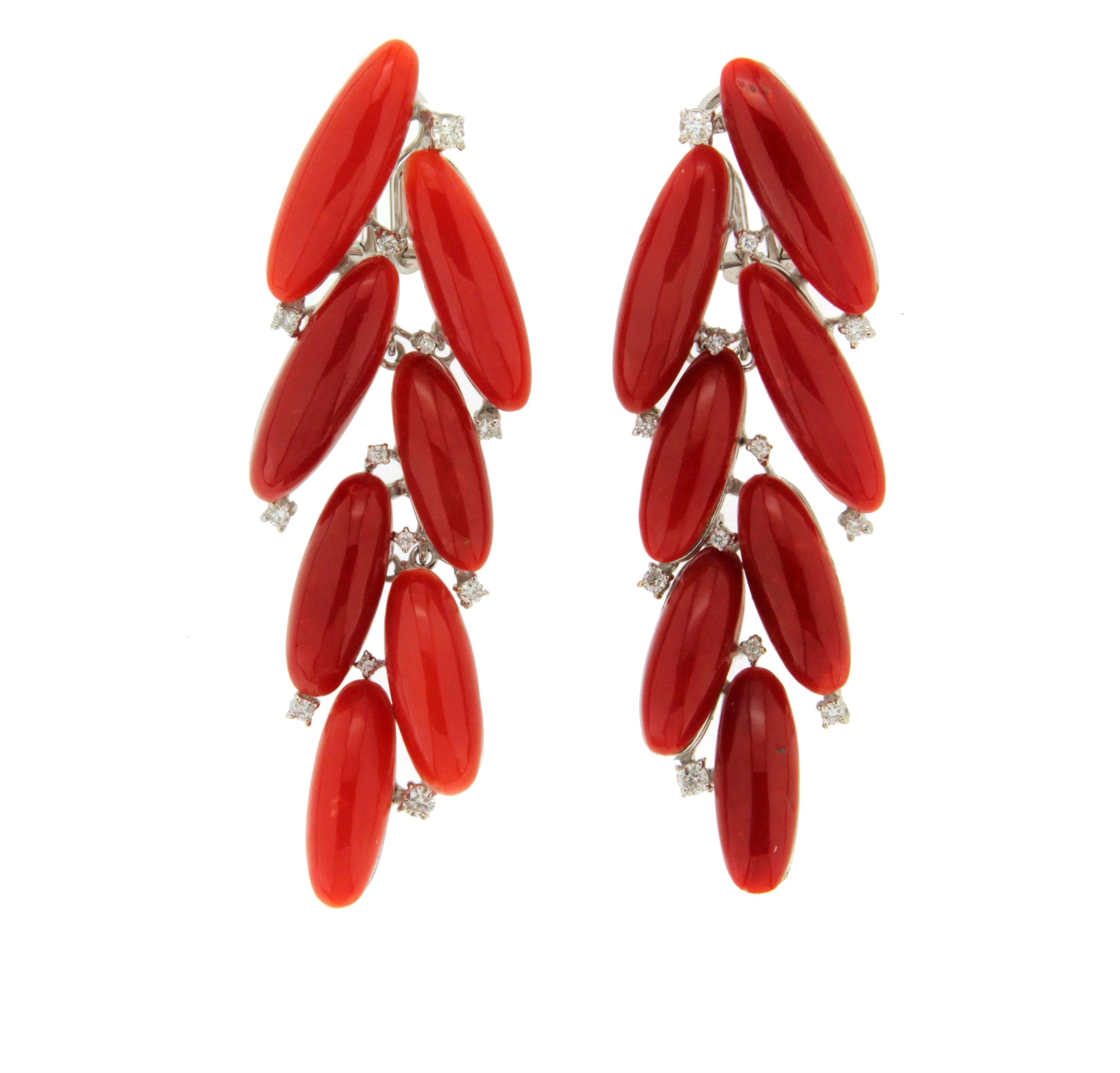 Sardinian Coral White Gold Diamonds Drop Earrings In New Condition In Marcianise, IT