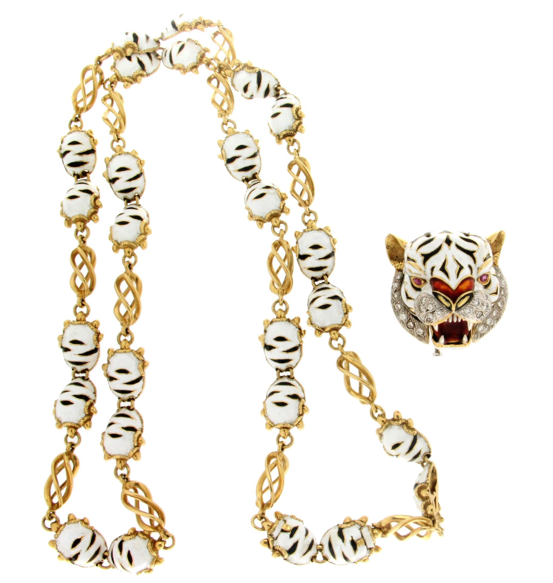 Frascarolo Enamel 18 karat Yellow Gold Diamonds Tiger Pendant Necklace 1