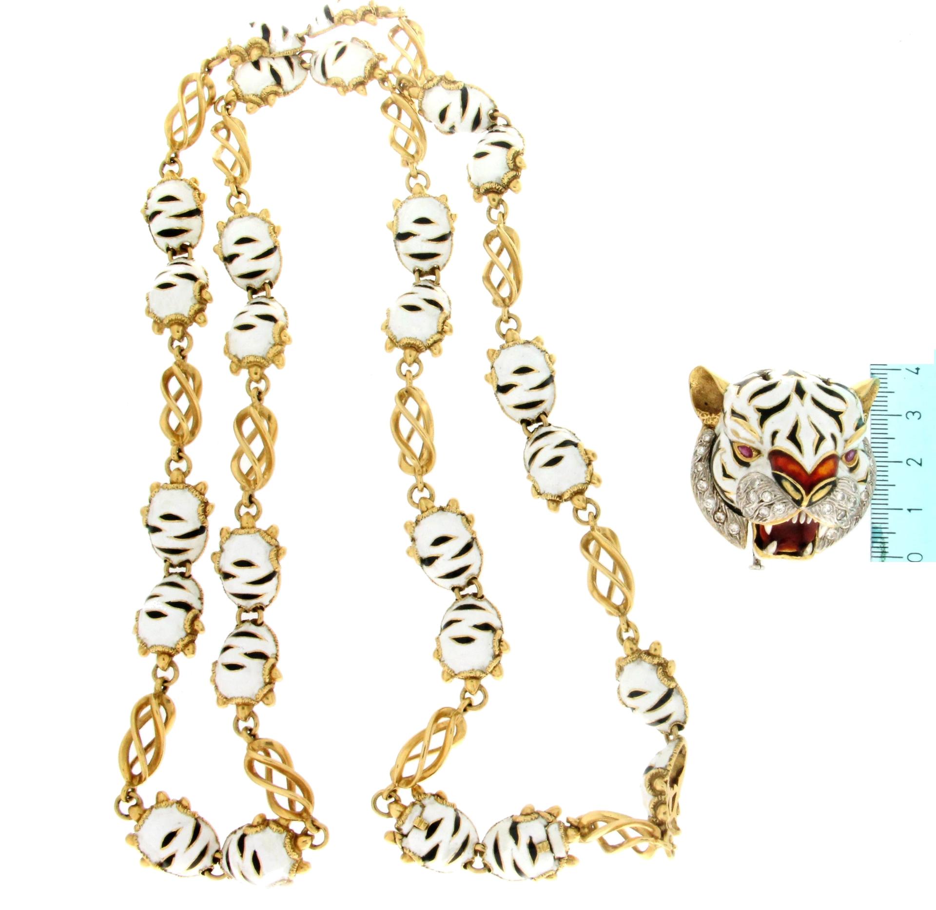 Frascarolo Enamel 18 karat Yellow Gold Diamonds Tiger Pendant Necklace 4
