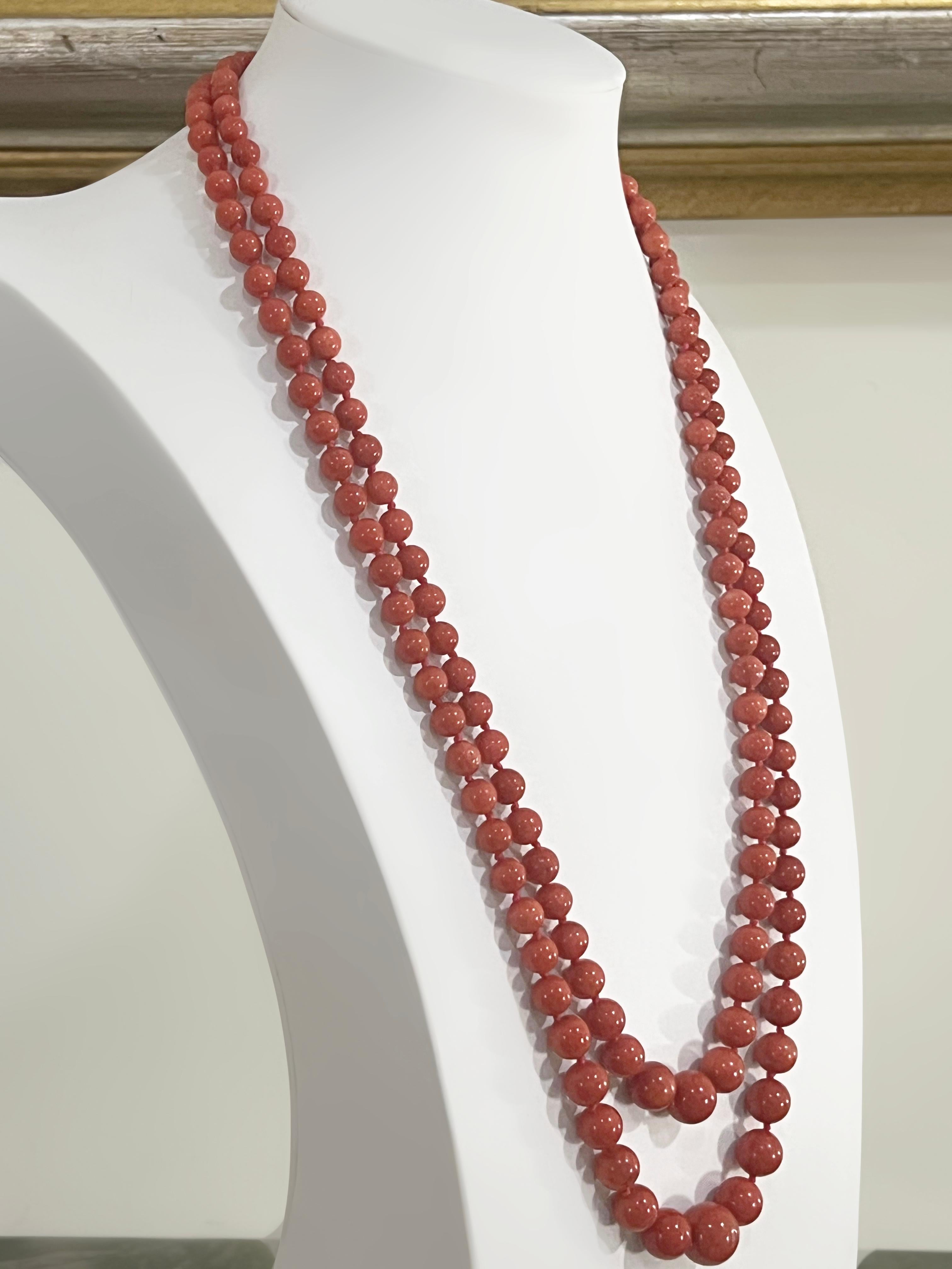 Sardinia Coral 14 Karat Yellow Gold Multi-Strands Necklace For Sale 2