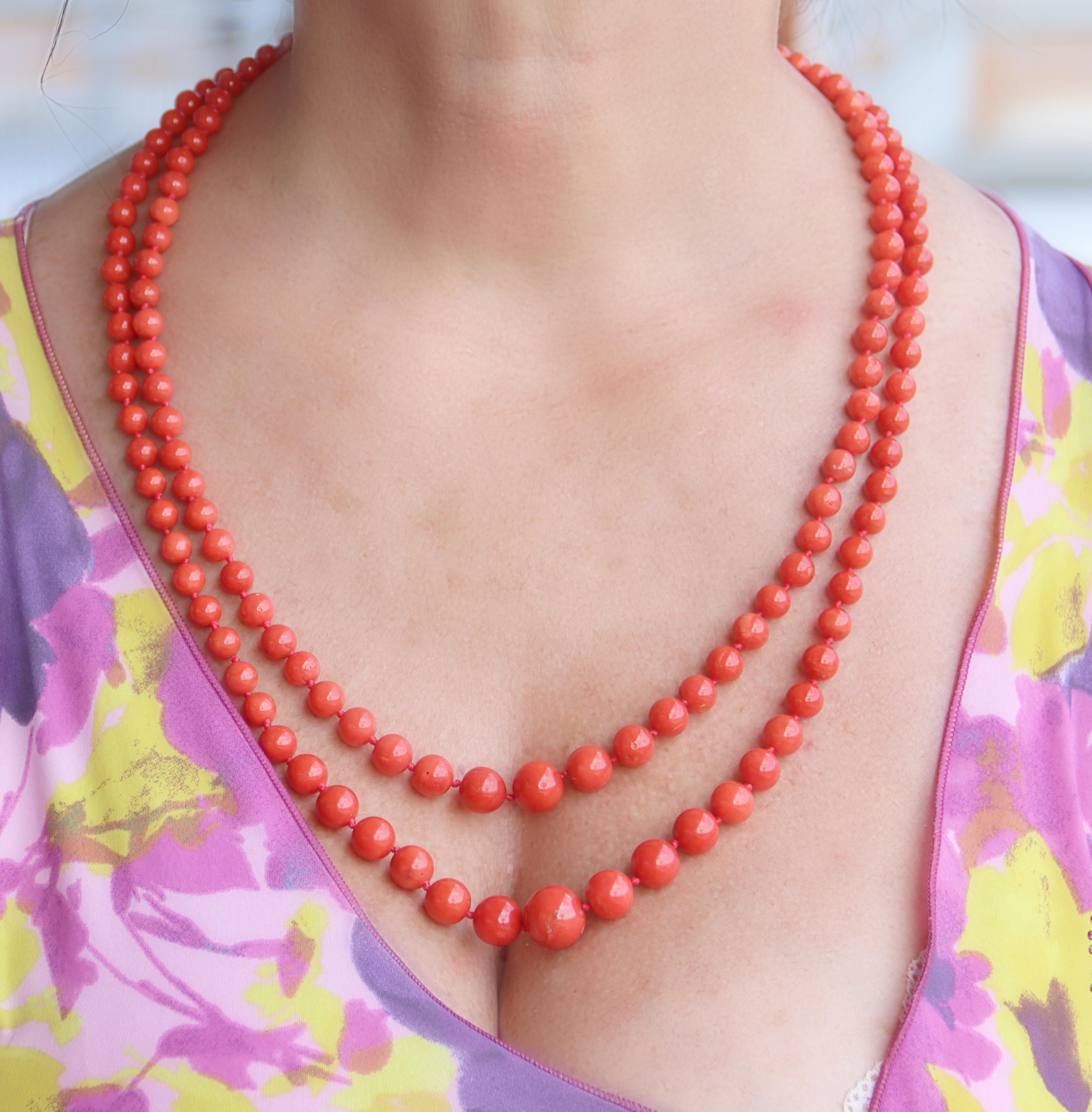 Sardinia Coral 14 Karat Yellow Gold Multi-Strands Necklace For Sale 4