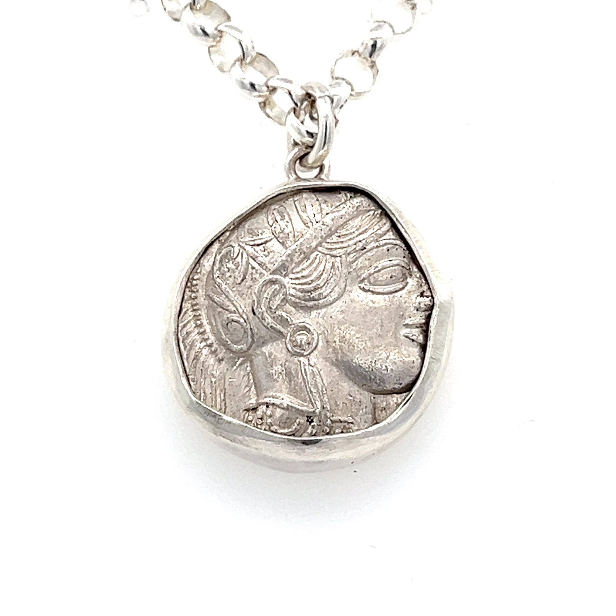 Athena Halskette Münzanhänger Echte antike griechische Athener Silber Tetradrachme im Angebot 3