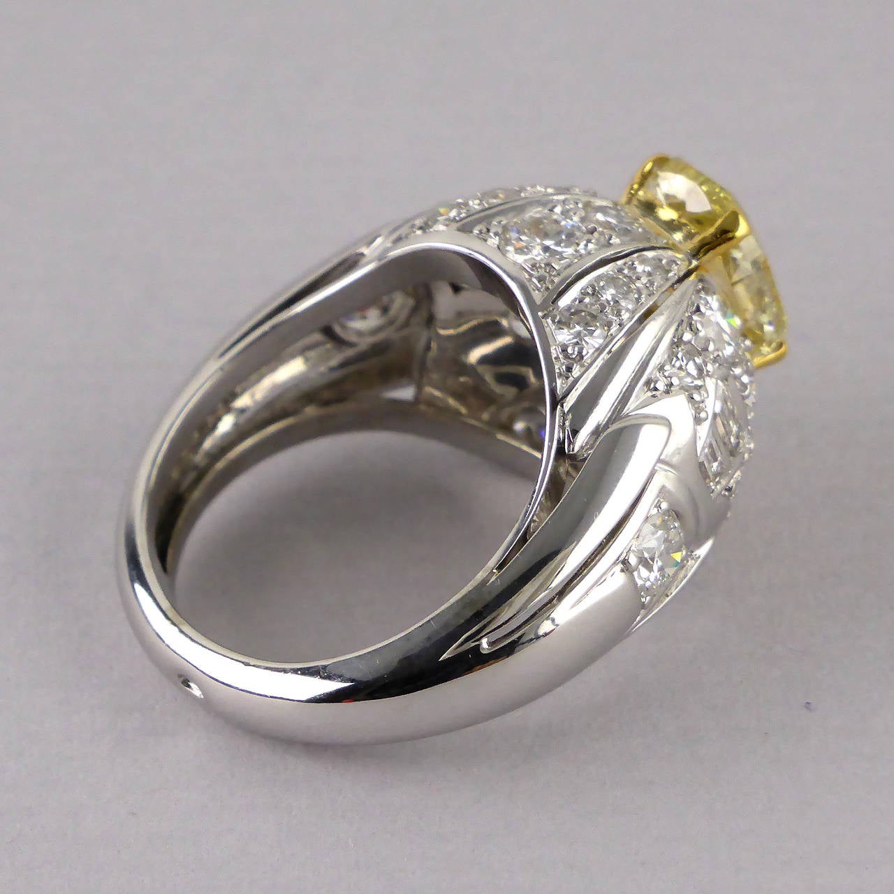 Modern Certified Fancy Yellow Untreated Diamond 2.11 Carat Gold Bombe Ring, circa 1960
