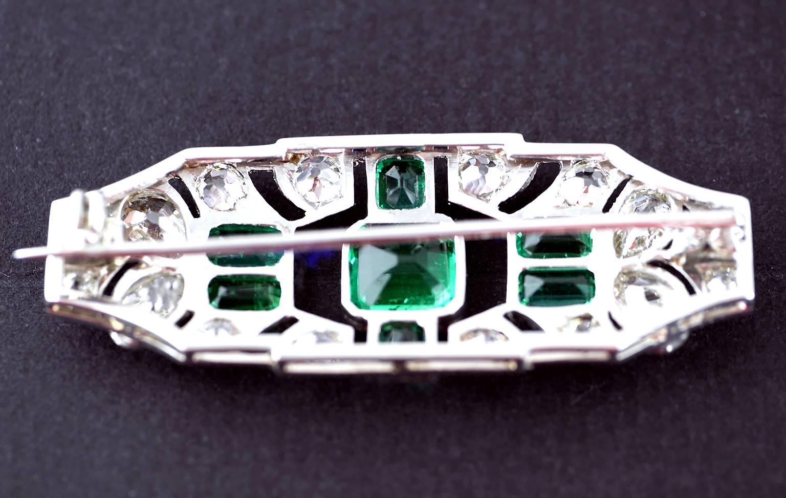 1.70 Carat Certified Emerald Diamond Platinum Brooch, circa 1930 4