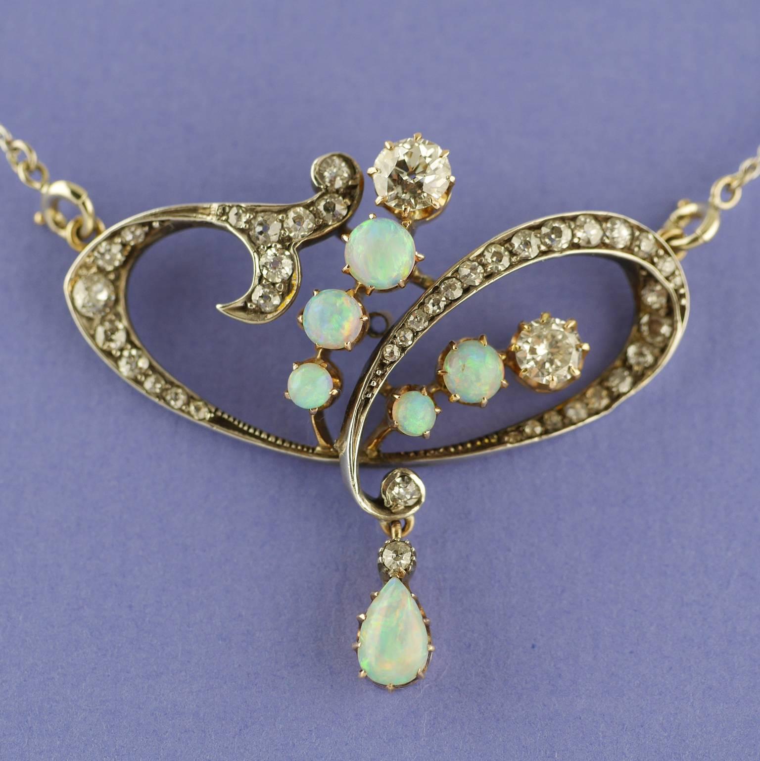 Art Nouveau Diamond Opal Pendant/Brooch, circa 1900 In Excellent Condition For Sale In London, GB