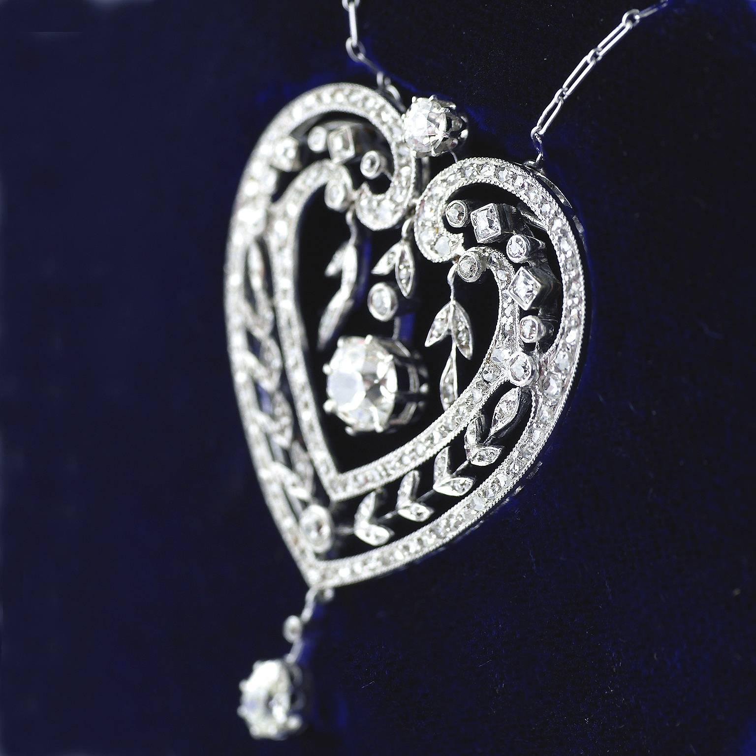 Women's Diamond Platinum Heart Shape Belle Époque Pendant Necklace, circa 1910
