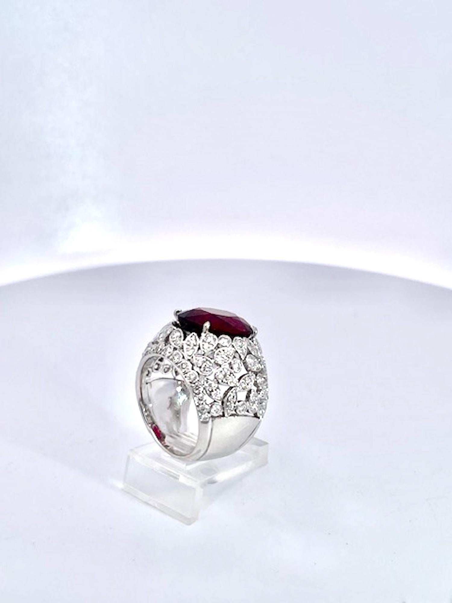 Contemporain Grande bague tourmaline diamant 18K en vente
