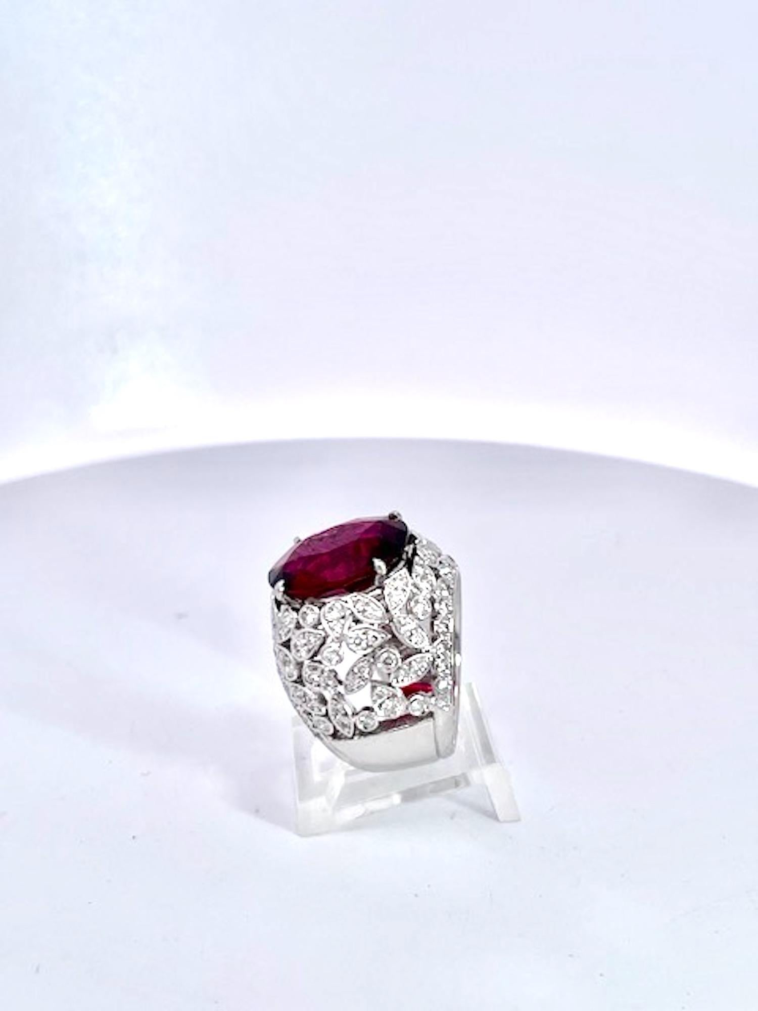 Grande bague tourmaline diamant 18K en vente 3