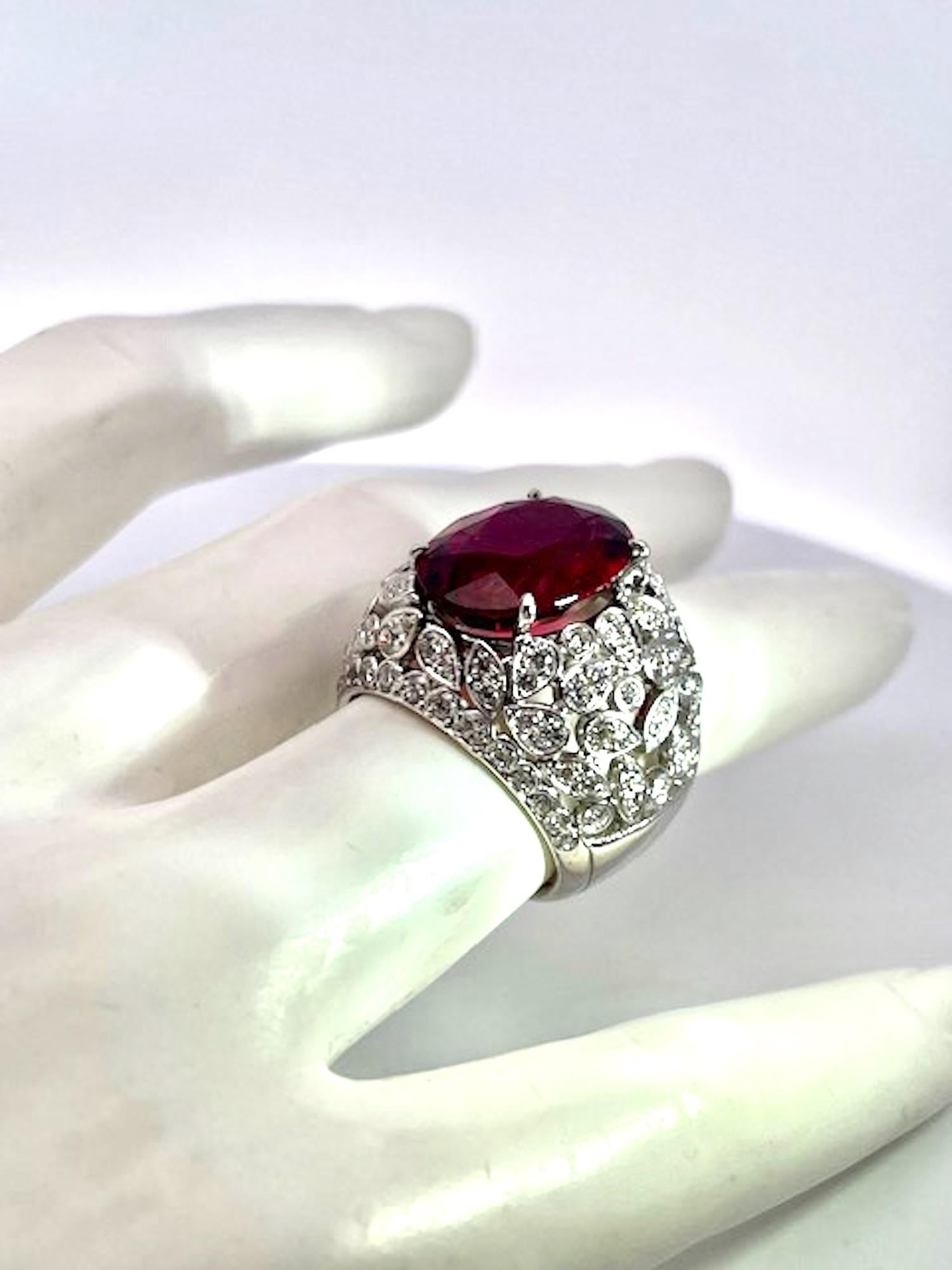 Grande bague tourmaline diamant 18K en vente 6