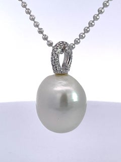 Collana con ciondolo in perla dei Mari del Sud e diamanti in oro bianco 18 carati, GIA