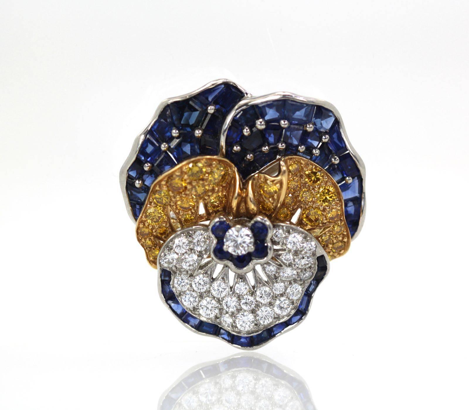 Women's or Men's Oscar Heyman Sapphire Diamond Pansy Brooch 18 Karat For Sale
