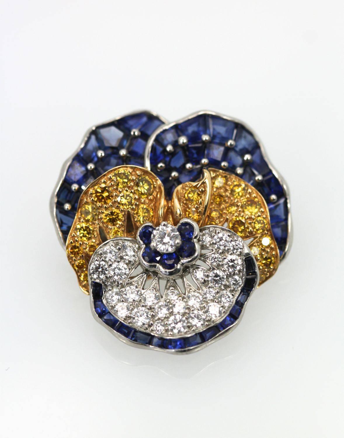 Oscar Heyman Sapphire Diamond Pansy Brooch 18 Karat For Sale 3