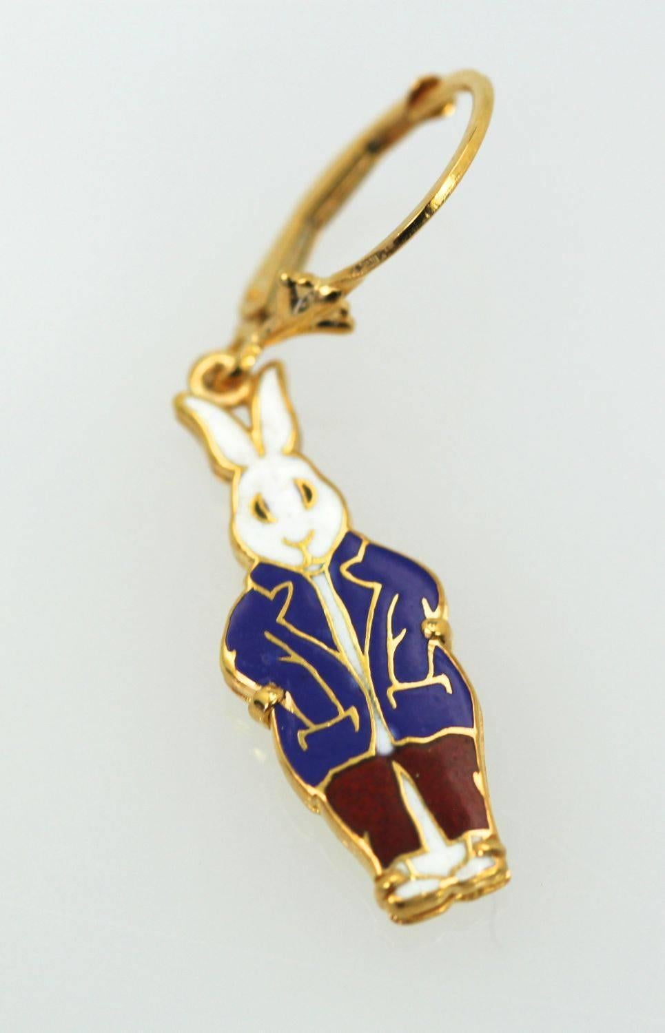 Charming Peter Rabbit 14 Karat Enamel Earrings In Good Condition For Sale In North Hollywood, CA