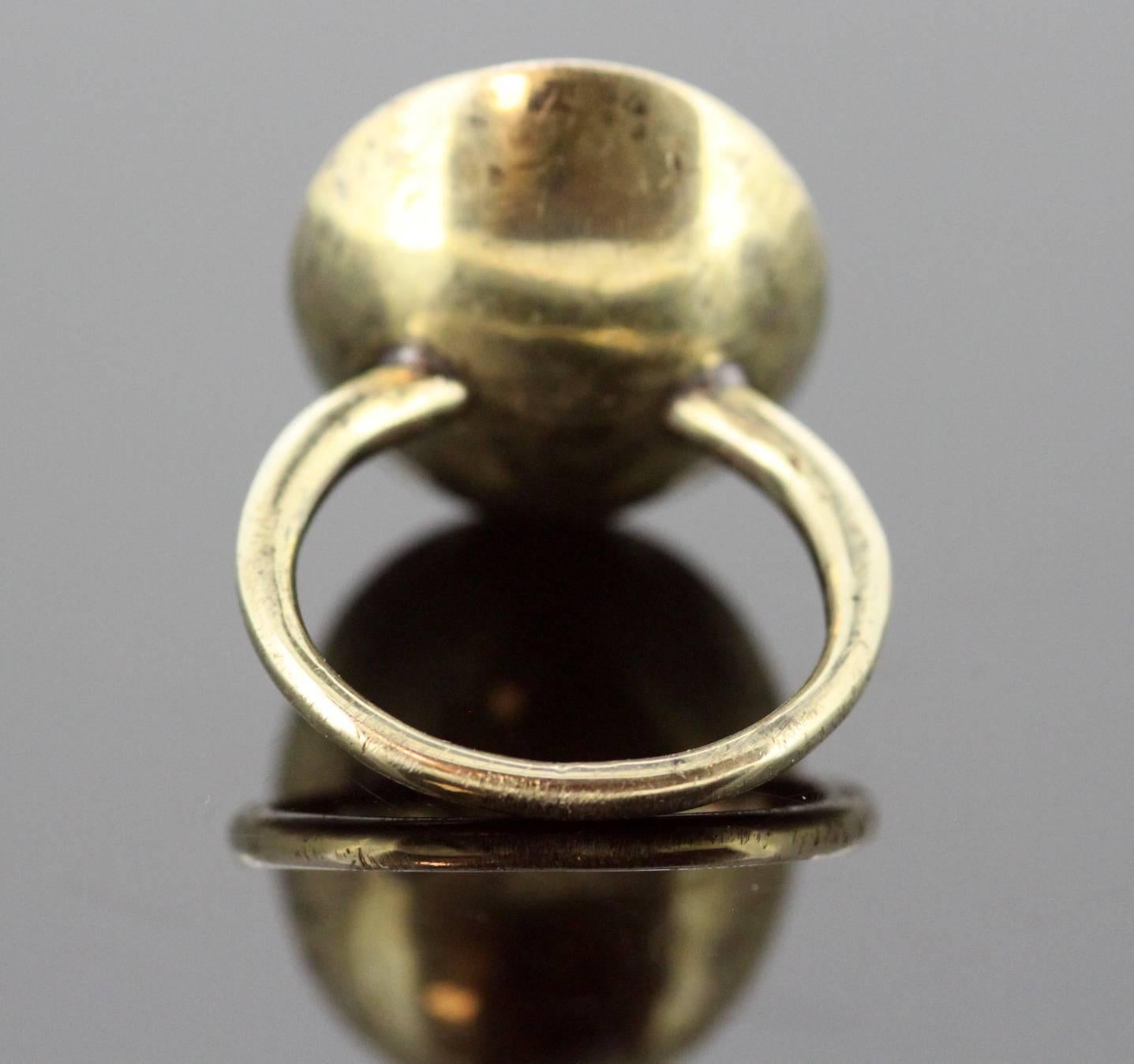 Victorian 15 Karat Yellow Gold Seal Ring with Carnelian, circa 1860s 1