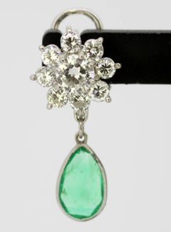 18 Karat White Gold Ladies Clip-On Earrings with Diamonds and Emerald