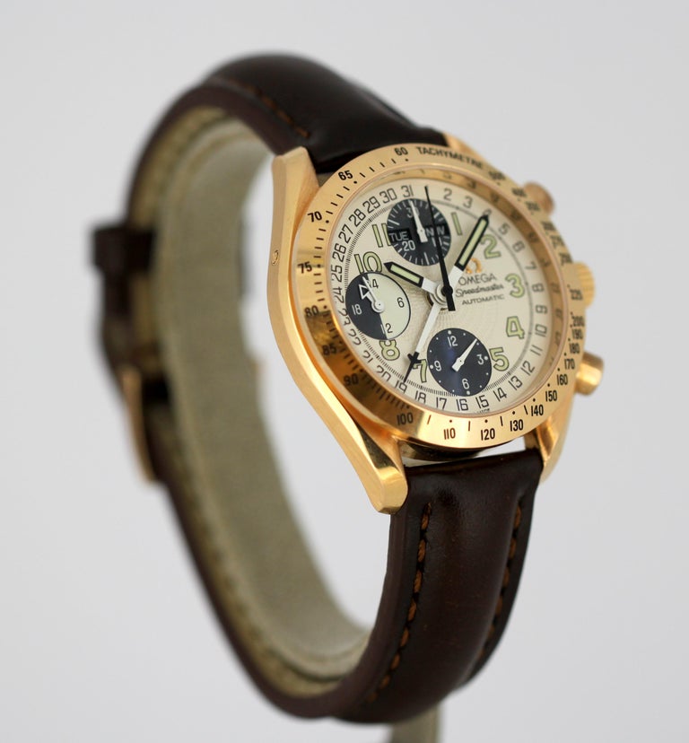 Omega Speedmaster Triple Date Chronograph, Automatic 18 Karat Rose Gold For Sale at 1stdibs