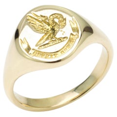 18t. yellow gold men's Signet Ring with Dragon and Latin Phrase Mea Dos Virtus