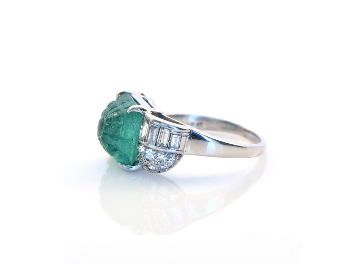Women's Art Deco Carved Emerald Diamond Platinum Ring For Sale