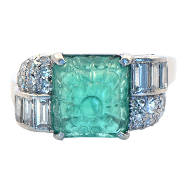 Art Deco Carved Emerald Diamond Platinum Ring For Sale