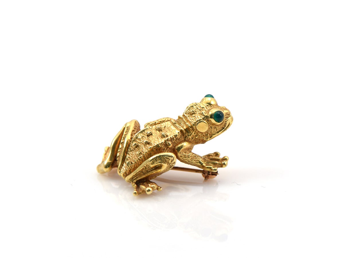 Emerald Gold Frog Brooch In Excellent Condition In San Francisco, CA