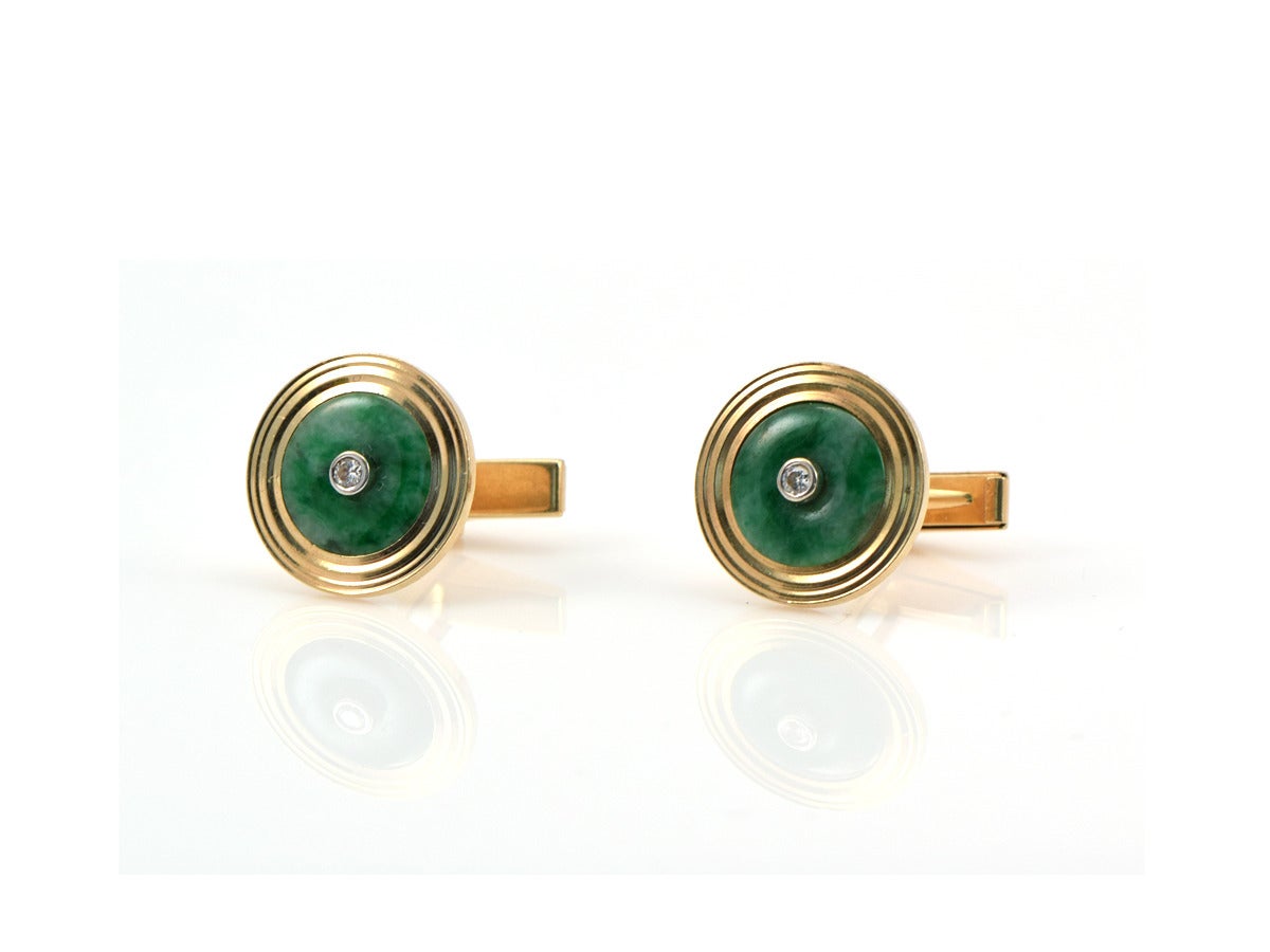 Jade and Gold Cufflinks In Excellent Condition For Sale In San Francisco, CA