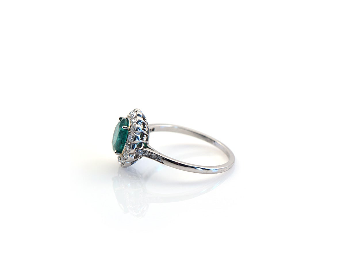 Women's 1930s Emerald, Diamond, and Platinum Ring For Sale