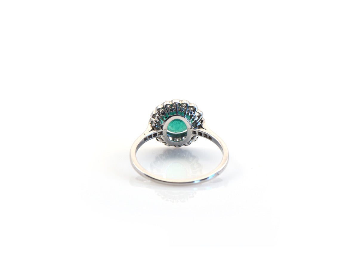 1930s Emerald, Diamond, and Platinum Ring For Sale 1