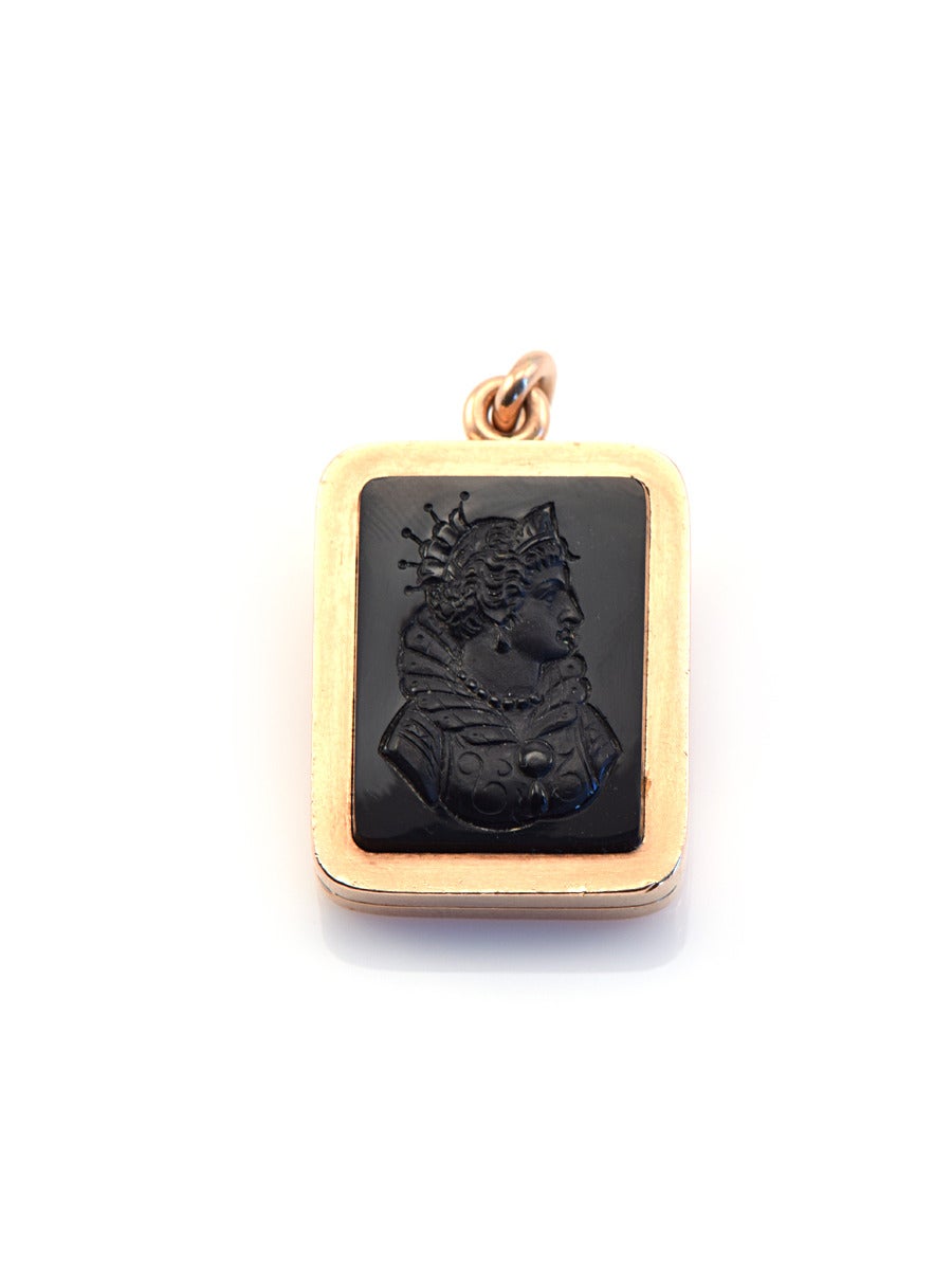 Carved Onyx Empress and Gold Locket In Excellent Condition In San Francisco, CA
