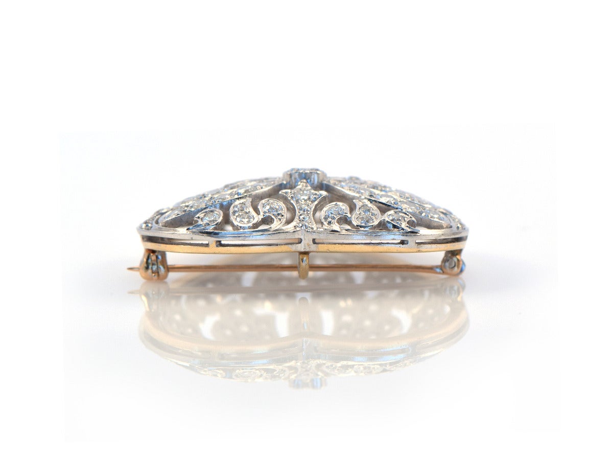 Women's 1930s Diamond Platinum Heart-Shaped Brooch
